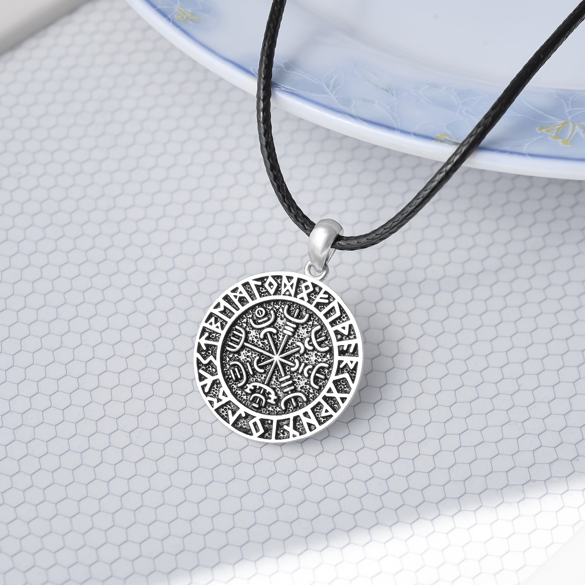 Viking Compass amulet - Be strong when you are weak  Be Brave when you are scared